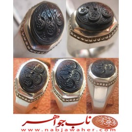 انگشترنقره مردانه خطی یشم خط مبین استاد حسین رضیعی رکاب نقره نفیس دستسازاستاد محمد افتخاری ذکر علی ع