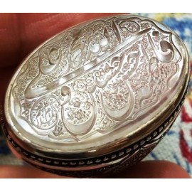 انگشترنفیس مردانه درّ نجف خط المذنب میرزا حکاکی استاد مجتبی اتشباز ذکر پنج تن آل عبا رکاب افتخاری قلمزنی ساعی