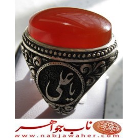 انگشترنقره مردانه عقیق سرخ یمنی همراه با شناسنامه بین المللی و رکاب فاخر مهدی رحمانی قلمزنی جنگی