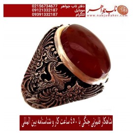 انگشترنفیس مردانه عقیق سرخ یمنی رکاب فاخر و ارزشمند قلمزنی سیمرغ اثر حمید جنگی 