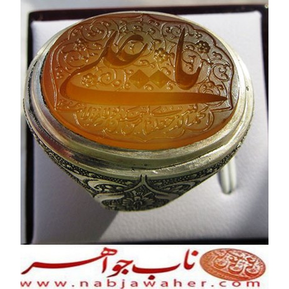 انگشترنفیس خطی مردانه عقیق_یمنی خط_میرزا،حکاکی محمدمجتبی_آتشباز، رکاب_قلمزنی_نقره،رکاب_نقره_نفیس وحکاکی-یاعلی