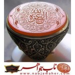 انگشترنفیس مردانه عقیق خطی چهارده_معصوم ،خط_سیدمهدی_یوسفی خط_قمر و رکاب_فاخر_قلمزنی_استادساعی قلمزنی_ساعی_اصفهان