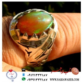 انگشترفاخر اوپال طبیعی بسیار الوان و با تلئلو رکاب دست سازمغان