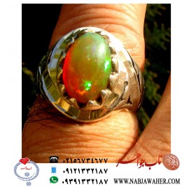 انگشترفاخر اوپال طبیعی بسیار الوان و با تلئلو رکاب دست سازمغان