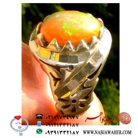 انگشترفاخر اوپال طبیعی بسیار الوان و با تلئلو رکاب دست سازمغان