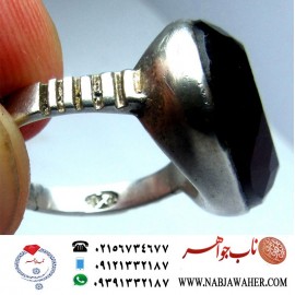 انگشترنقره مردانه خطی عقیق یمنی خط حرّ استادرضاقربانی رکاب نقره نفیس دستسازاستاد محمد افتخاری ذکر فاطمه حبیبه الله