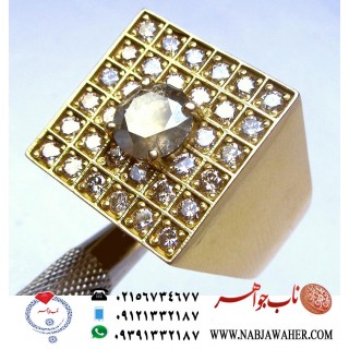 انگشترمجلل مردانه طلای 750 و 4 قیراط الماس بلو و الماس سفید تراش برلیان با شناسنامه و سرتیفیکیت بین المللی قابل استعلام 