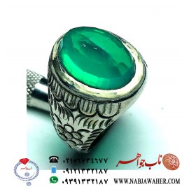انگشتراسپرت نگین سبز دوبلیت تراش الماس
