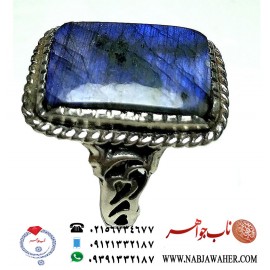 انگشترنقره با نگین زیبای لابرادوریت طبیعی