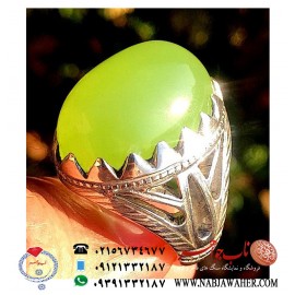 انگشتر درشت عقیق سبز اب دار دامله فاخر