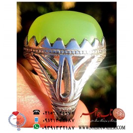 انگشتر درشت عقیق سبز اب دار دامله فاخر