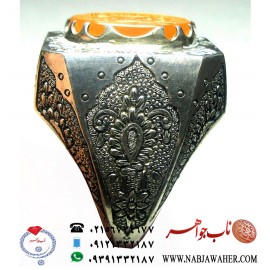 انگشترنفیس مردانه عقیق زرد زجاجی یمنی حکاکی الله محمد علی فاطمه حسن و حسین خط حقیر استادحسین امینی ورکاب سادات و قلمزنی فاتحی