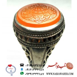 انگشترنفیس اسپرت عقیق سرخ کهنه یمنی حکاکی اللهم صل علی محمد و آل محمد خط حقیر استادحسین امینی ورکاب چهار اشک ایران عرفان