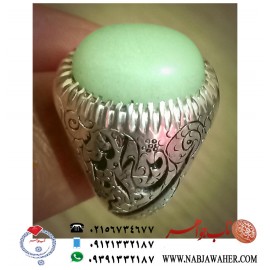 انگشترنفیس گوهرشب_چراغ با رکاب نقره قلمزنی استادجنگی(گوهرشبچراغ توضیح دارد)